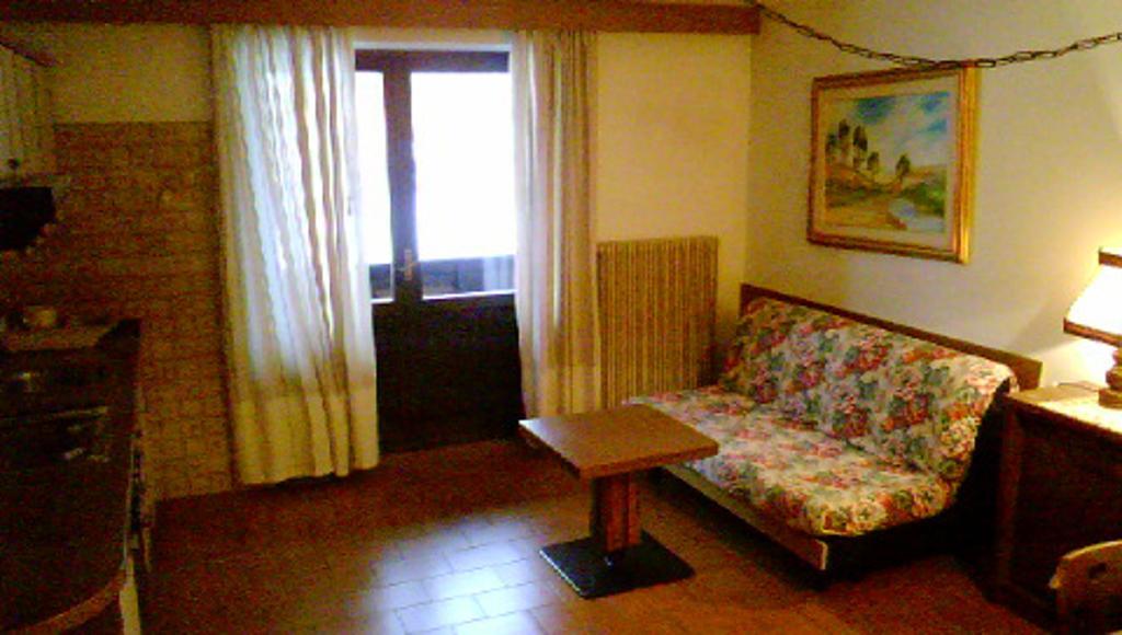 Campiglio Bilocale Monte Spinale Apartment Madonna di Campiglio Room photo